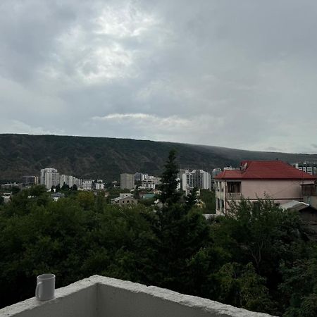Apartament Victoria Apartment Тбилиси Екстериор снимка