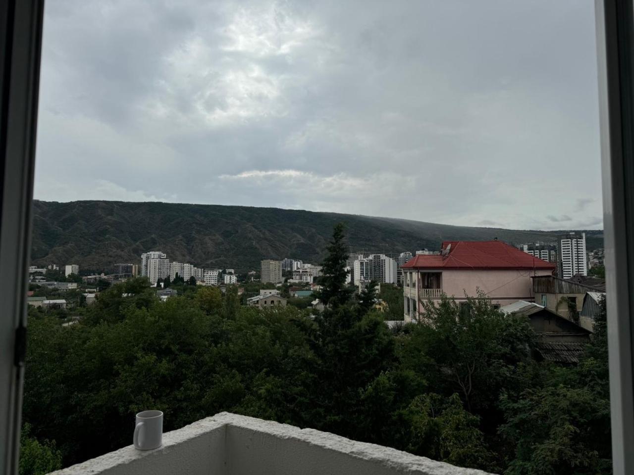 Apartament Victoria Apartment Тбилиси Екстериор снимка